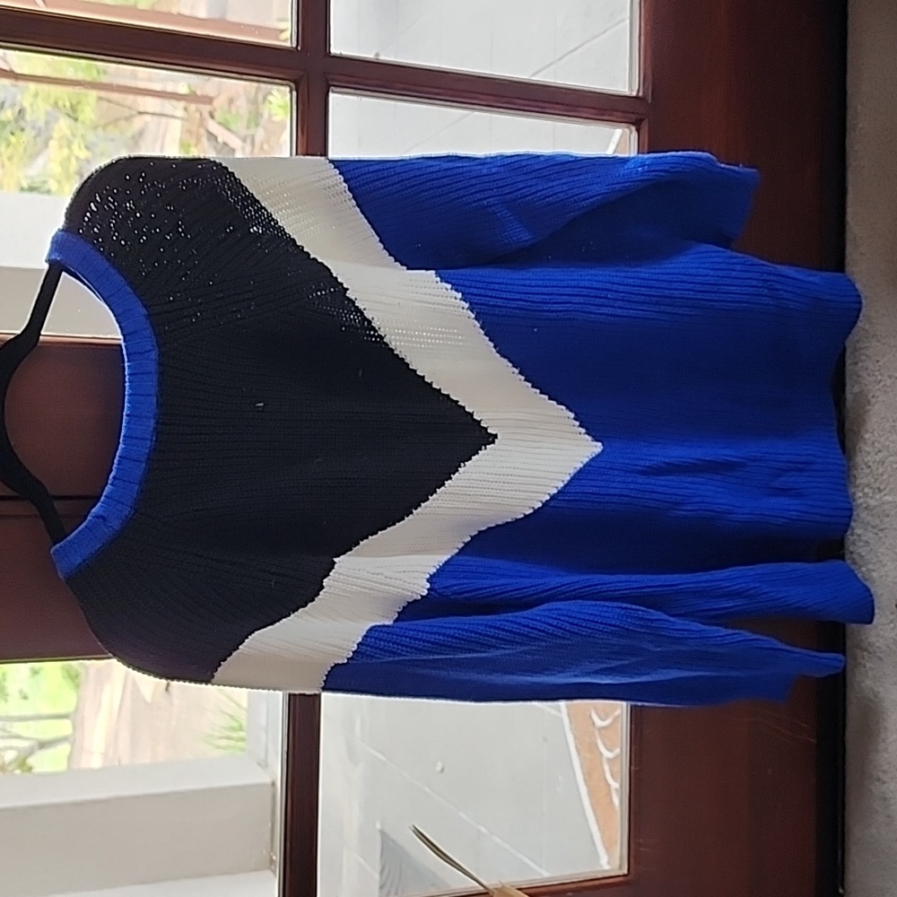 Color blocked sweater
